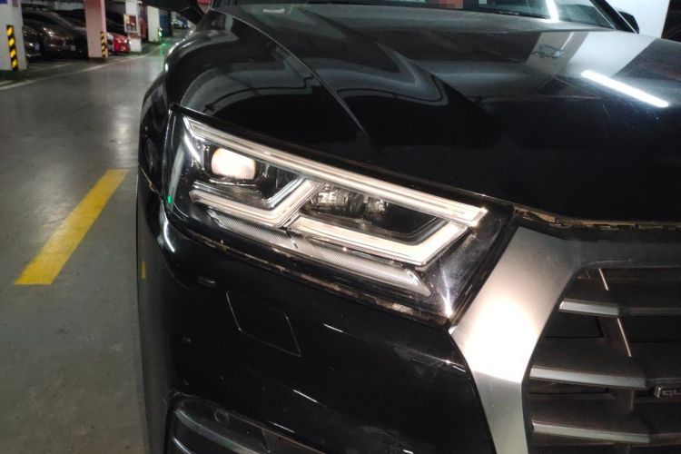 Used Audi Q5L 2020 Updated 40 TFSI Prestige Fashion Edition Right Front Headlight