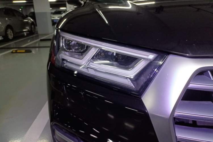 Used Audi Q5L 2020 40 TFSI Prestige Fashion Edition Right Front Headlight