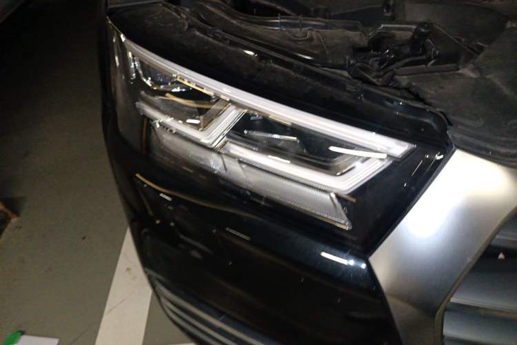 Used Audi Q5L 2020 Updated 40 TFSI Prestige Fashion Edition Right Front Headlight