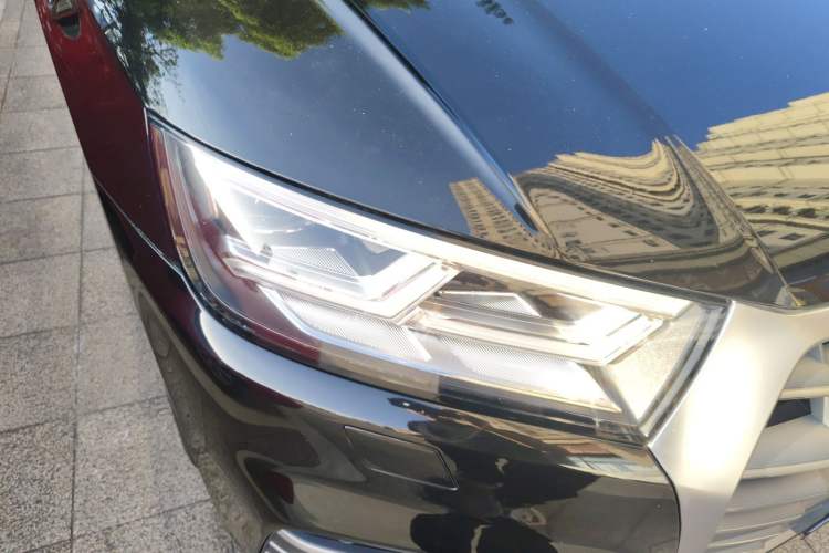 Used Audi Q5L 2020 Updated 40 TFSI Prestige Fashion Edition Right Front Headlight