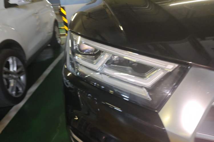 Used Audi Q5L 2020 Updated 40 TFSI Prestige Fashion Edition Right Front Headlight