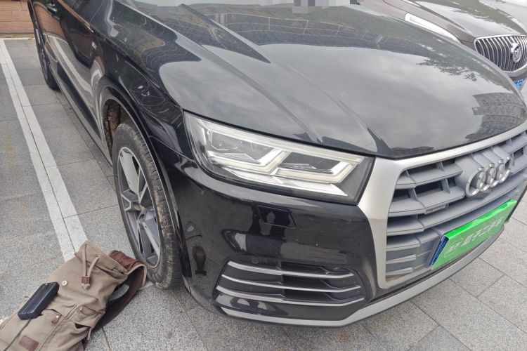 Used Audi Q5L 2020 Updated 40 TFSI Prestige Fashion Edition Right Front Headlight