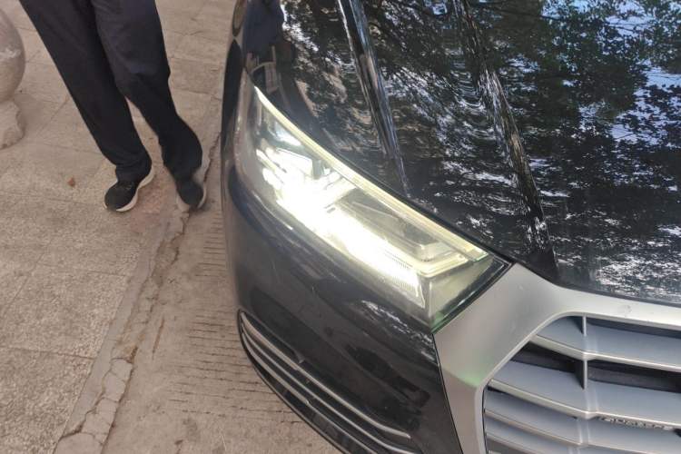 Used Audi Q5L 2020 Updated 40 TFSI Prestige Fashion Edition Right Front Headlight