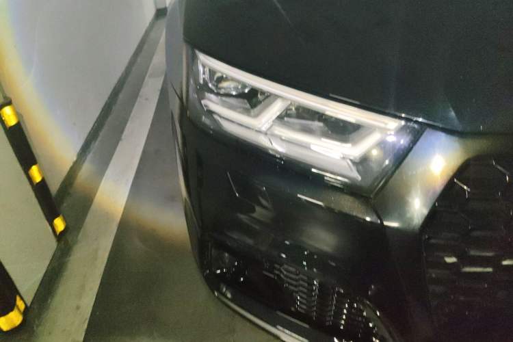 Used Audi Q5L 2020 40 TFSI Prestige Fashion Edition Right Front Headlight