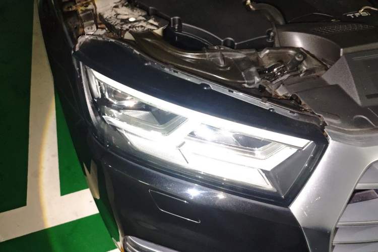 Used Audi Q5L 2020 40 TFSI Prestige Fashion Edition Right Front Headlight