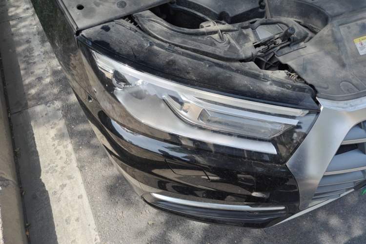 Used Audi Q5L 2020 40 TFSI Prestige Edition Right Front Headlight