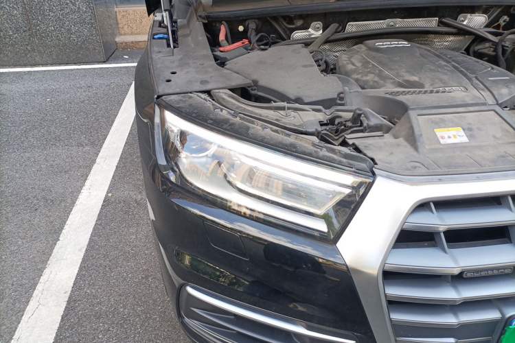 Used Audi Q5L 2020 40 TFSI Prestige Edition Right Front Headlight