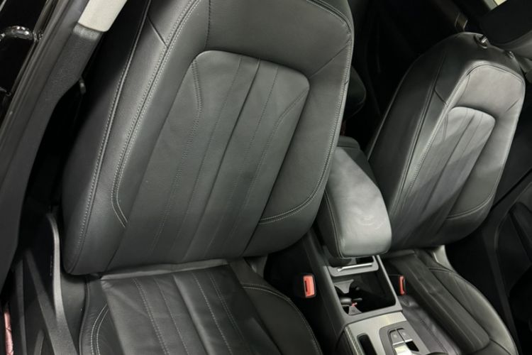 Used Audi Q5L 2020 45 TFSI Prestige Fashion Model Right Front Seat