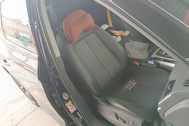 Used Audi Q5L 2020 Updated 40 TFSI Prestige Fashion Edition Right Front Seat