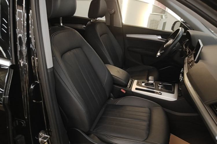 Used Audi Q5L 2020 Updated 40 TFSI Prestige Fashion Edition Right Front Seat
