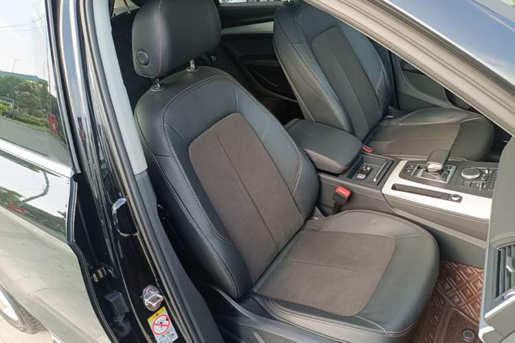 Used Audi Q5L 2020 40 TFSI Prestige Edition Right Front Seat