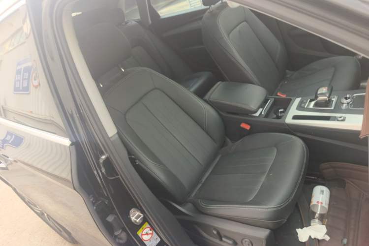 Used Audi Q5L 2020 Updated 40 TFSI Prestige Fashion Edition Right Front Seat