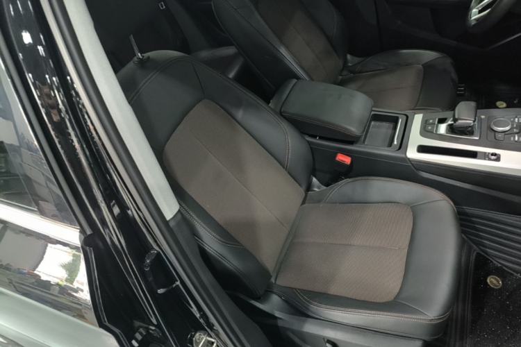 Used Audi Q5L 2020 40 TFSI Prestige Edition Right Front Seat