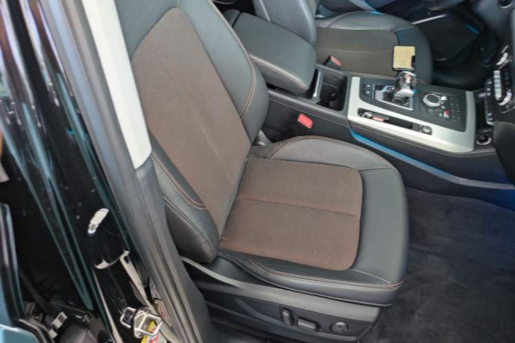Used Audi Q5L 2020 40 TFSI Prestige Edition Right Front Seat