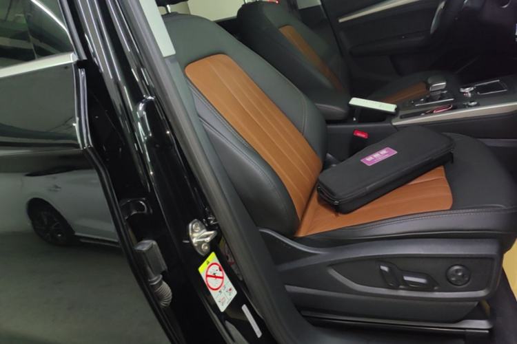 Used Audi Q5L 2020 45 TFSI Prestige Fashion Model Right Front Seat