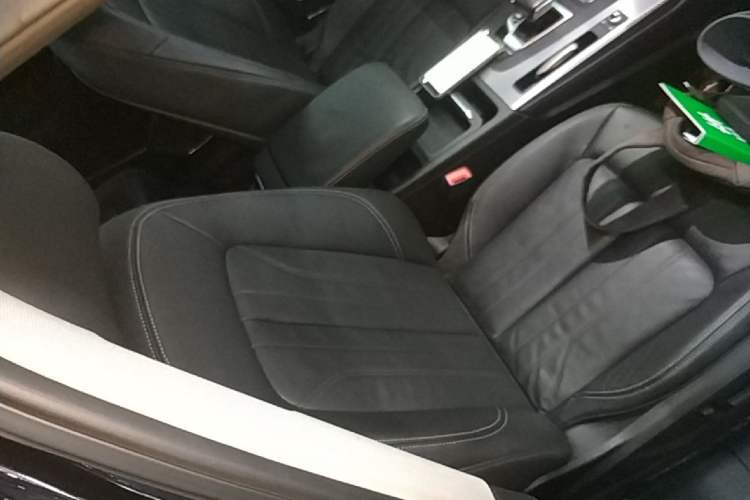 Used Audi Q5L 2020 45 TFSI Prestige Fashion Model Right Front Seat