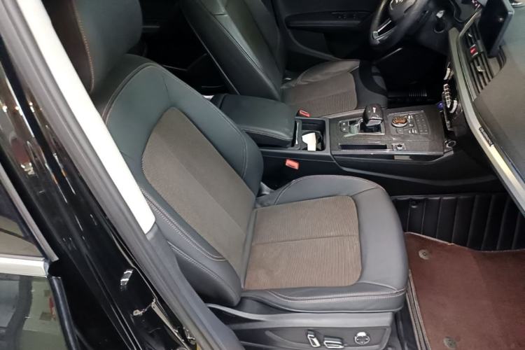 Used Audi Q5L 2020 Revised 40 TFSI Prestige Edition Right Front Seat