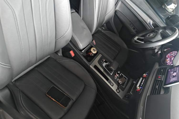 Used Audi Q5L 2020 45 TFSI Prestige Fashion Model Right Front Seat
