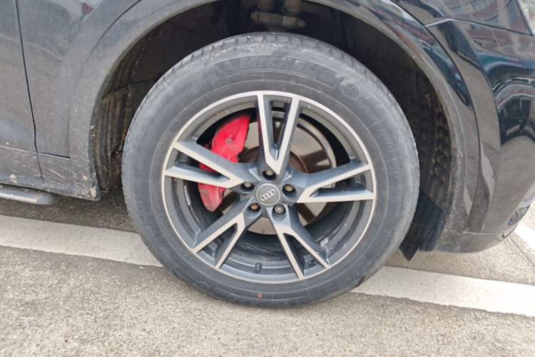 Used Audi Q5L 2020 40 TFSI Prestige Fashion Edition Right Front Wheel Hub