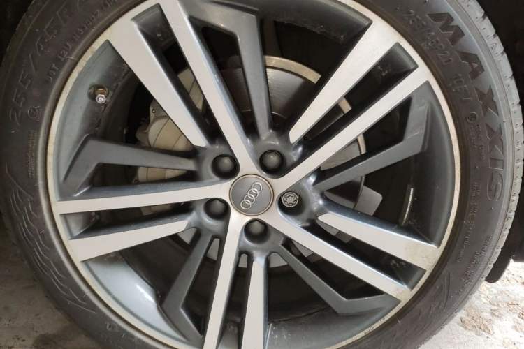 Used Audi Q5L 2020 40 TFSI Prestige Fashion Edition Right Front Wheel Hub