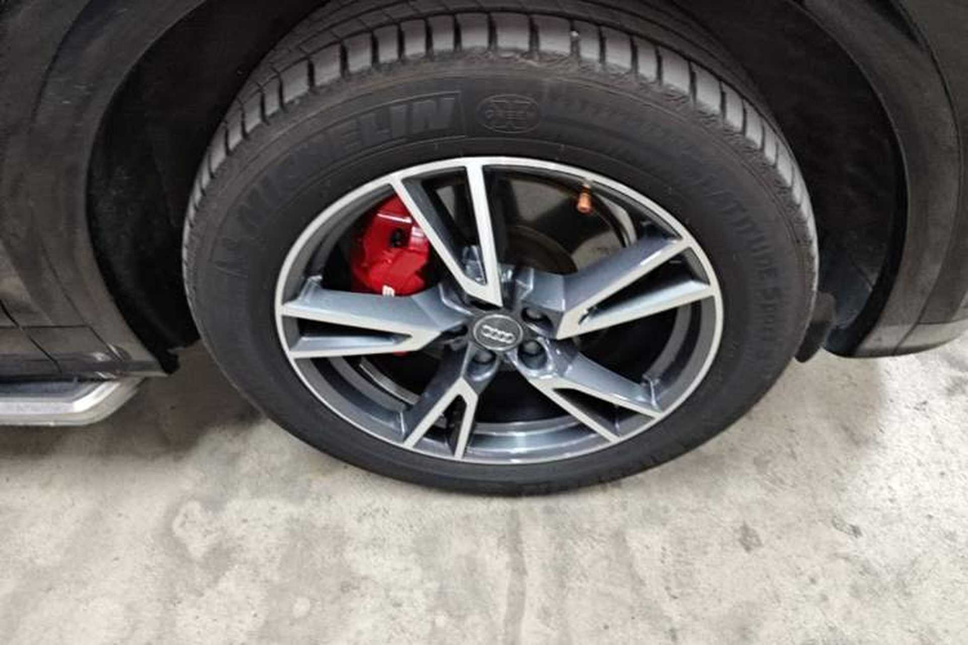 Used Audi Q5L 2020 40 TFSI Prestige Fashion Edition Right Front Wheel Hub