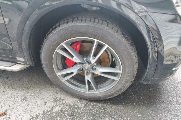 Used Audi Q5L 2020 40 TFSI Prestige Fashion Edition Right Front Wheel Hub