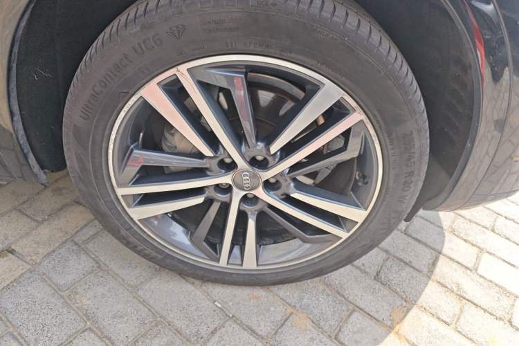 Used Audi Q5L 2020 40 TFSI Prestige Edition Right Front Wheel Hub