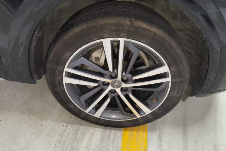 Used Audi Q5L 2020 Revised 40 TFSI Prestige Edition Right Front Wheel Hub