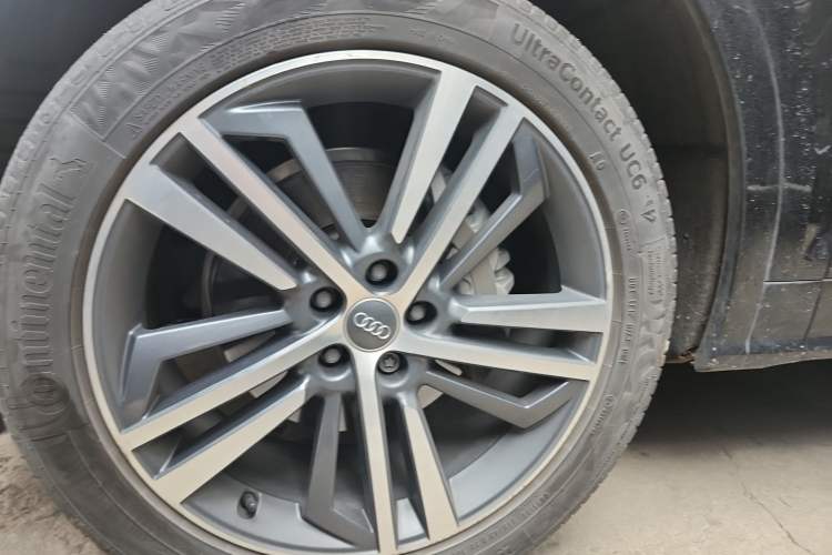 Used Audi Q5L 2020 40 TFSI Prestige Fashion Edition Right Front Wheel Hub