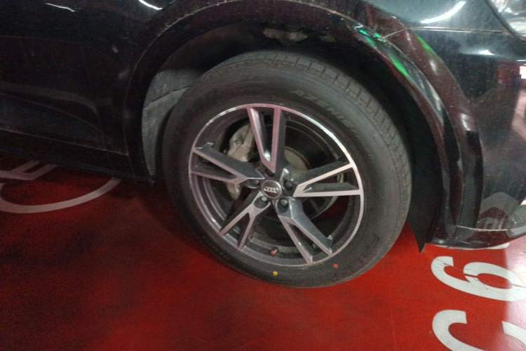 Used Audi Q5L 2020 40 TFSI Prestige Fashion Edition Right Front Wheel Hub