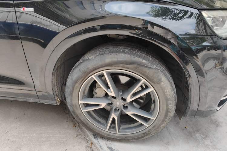 Used Audi Q5L 2020 40 TFSI Prestige Fashion Edition Right Front Wheel Hub