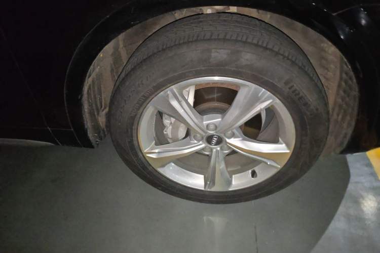 Used Audi Q5L 2020 Revised 40 TFSI Prestige Edition Right Front Wheel Hub