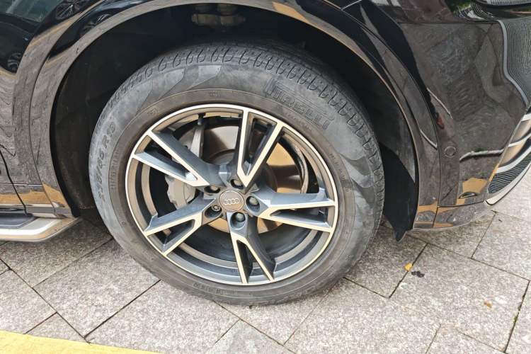 Used Audi Q5L 2020 45 TFSI Prestige Fashion Model Right Front Wheel Hub