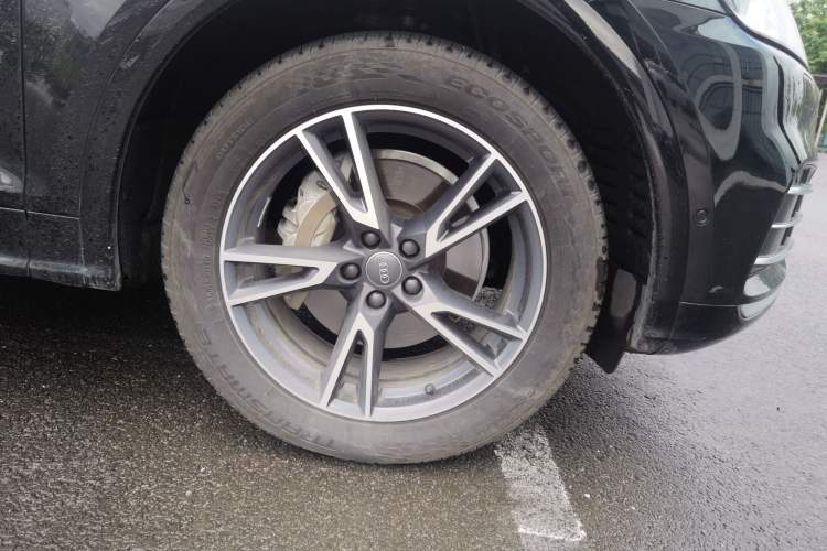 Used Audi Q5L 2020 45 TFSI Prestige Fashion Model Right Front Wheel Hub