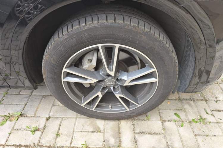 Used Audi Q5L 2020 40 TFSI Prestige Fashion Edition Right Front Wheel Hub