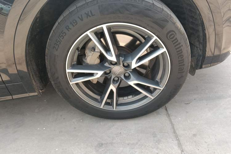 Used Audi Q5L 2020 40 TFSI Prestige Fashion Edition Right Front Wheel Hub