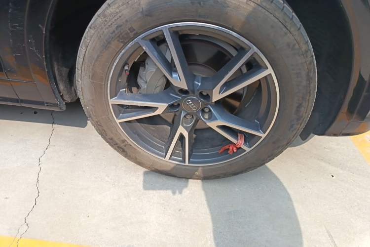 Used Audi Q5L 2020 40 TFSI Prestige Fashion Edition Right Front Wheel Hub