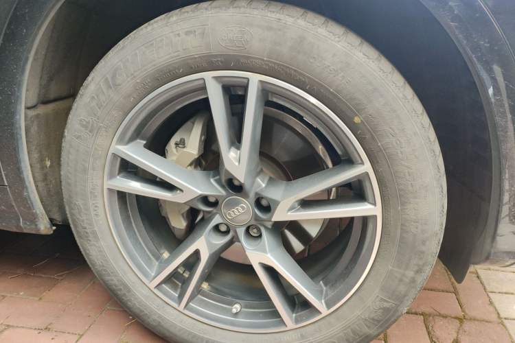 Used Audi Q5L 2020 40 TFSI Prestige Fashion Edition Right Front Wheel Hub
