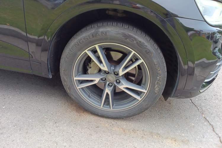 Used Audi Q5L 2020 40 TFSI Prestige Fashion Edition Right Front Wheel Hub