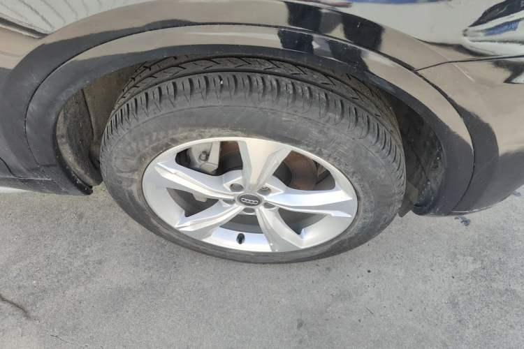Used Audi Q5L 2020 Revised 40 TFSI Prestige Edition Right Front Wheel Hub