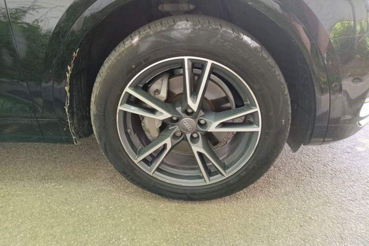 Used Audi Q5L 2020 45 TFSI Prestige Fashion Model Right Front Wheel Hub