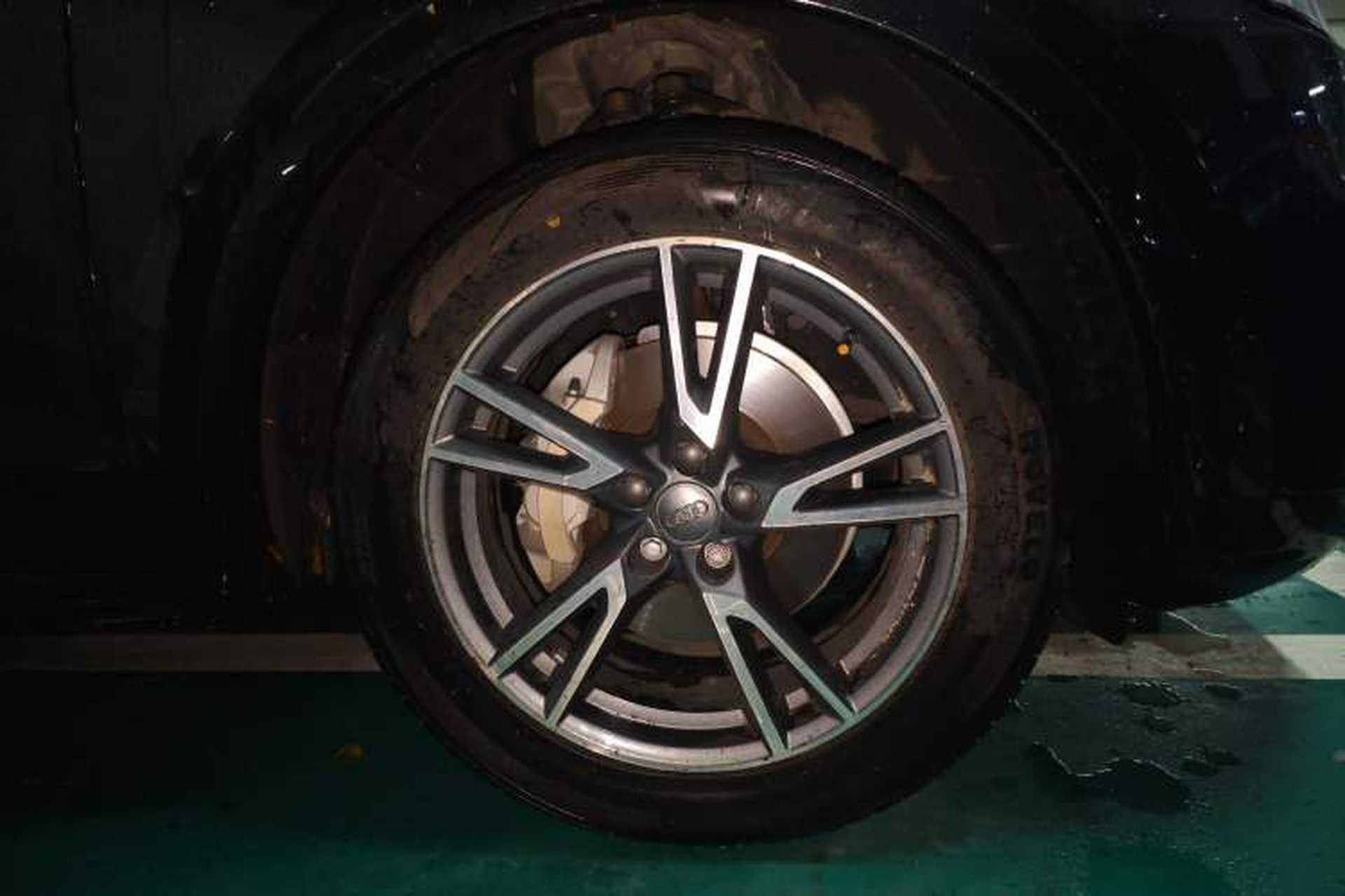 Used Audi Q5L 2020 45 TFSI Prestige Sport Edition Right Front Wheel Hub