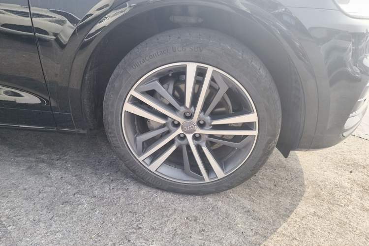 Used Audi Q5L 2020 40 TFSI Prestige Fashion Edition Right Front Wheel Hub
