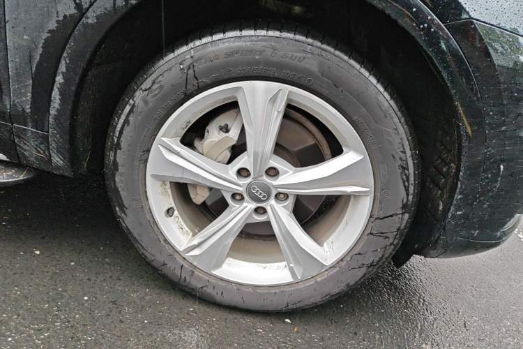 Used Audi Q5L 2020 Revised 40 TFSI Prestige Edition Right Front Wheel Hub