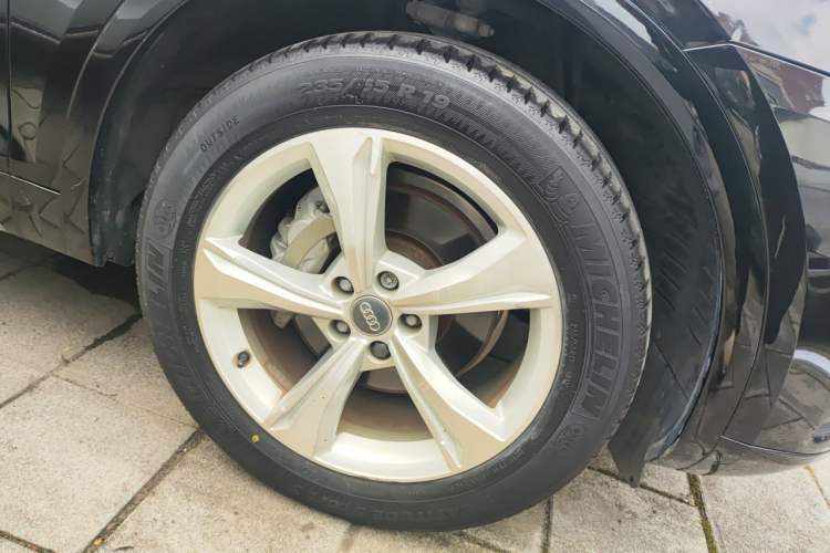 Used Audi Q5L 2020 Revised 40 TFSI Prestige Edition Right Front Wheel Hub