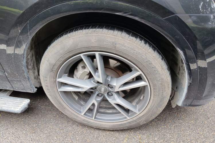Used Audi Q5L 2020 40 TFSI Prestige Fashion Edition Right Front Wheel Hub