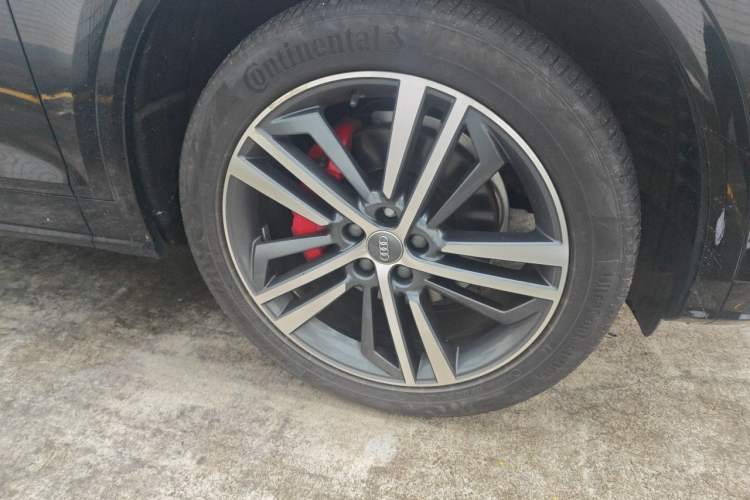Used Audi Q5L 2020 45 TFSI Prestige Fashion Model Right Front Wheel Hub