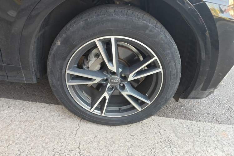 Used Audi Q5L 2020 40 TFSI Prestige Fashion Edition Right Front Wheel Hub