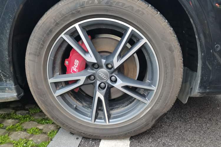 Used Audi Q5L 2020 45 TFSI Prestige Fashion Model Right Front Wheel Hub