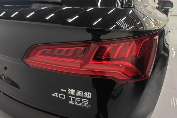 Used Audi Q5L 2020 40 TFSI Prestige Fashion Edition Right Rear Taillight